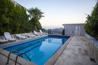 Villa Zümrüt 4 | Kalkan Kördere’de Deniz Manzaralı, Korunaklı 