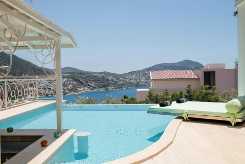 Villa Ayser