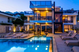 Villa Sedna – Kalamar Koyu’nda Göz Alıcı Bir Kaçış